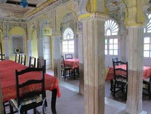 Hotel Chanoud Garh Chānod Zewnętrze zdjęcie